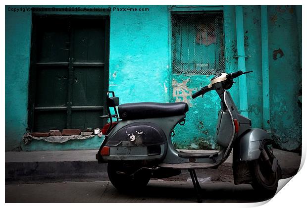 Vespa scooter of Amritsar, Punjab, India Print by Julian Bound