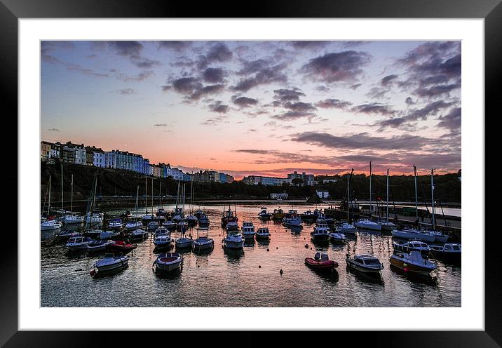 The sun setting over Tenby Harbour  Framed Mounted Print by Mandy Llewellyn
