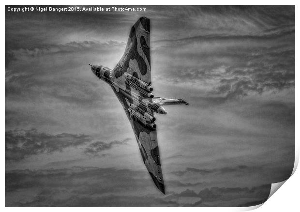  Avro Vulcan XH558 Print by Nigel Bangert