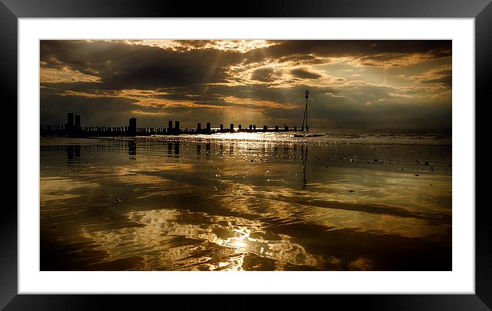  Heacham North Beach Sundown Framed Mounted Print by Alan Simpson