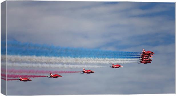  Red Arrows Formation Canvas Print by Jennie Franklin