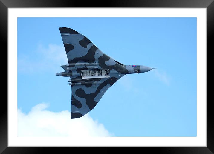  Vulcan XH558 with bomb doors open Framed Mounted Print by Tony Bates