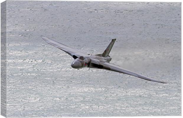  Vulcan powering up for Eastbourne Canvas Print by Oxon Images
