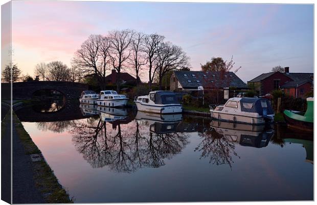 Lancaster Canal At Sunset Canvas Print by Gary Kenyon