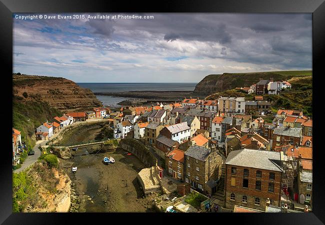  Staithes Framed Print by Dave Evans