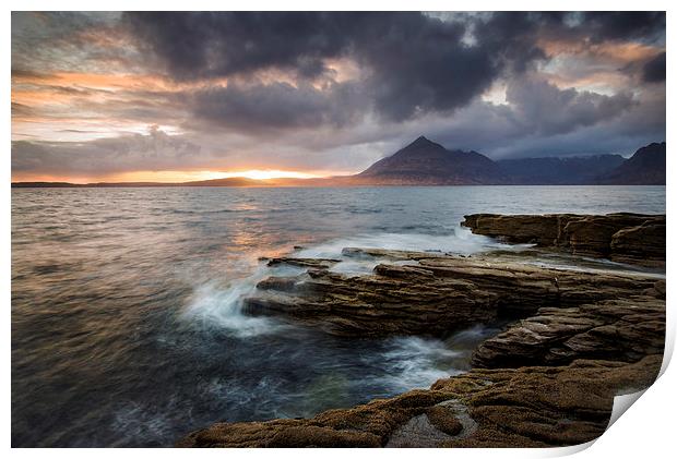  Elgol Beach Sunset Print by Dave Wragg