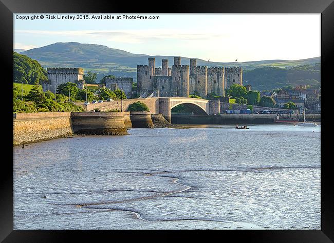  Conwy Castle Framed Print by Rick Lindley