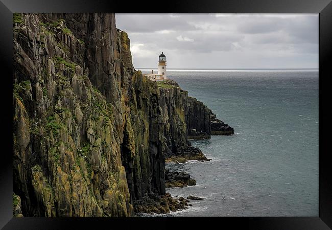  Neist Point Lighthoues Framed Print by Sam Smith