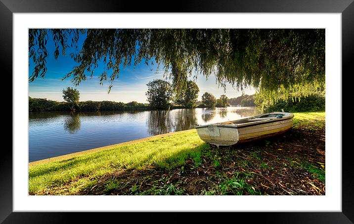 River Yare Boat Framed Mounted Print by Alan Simpson