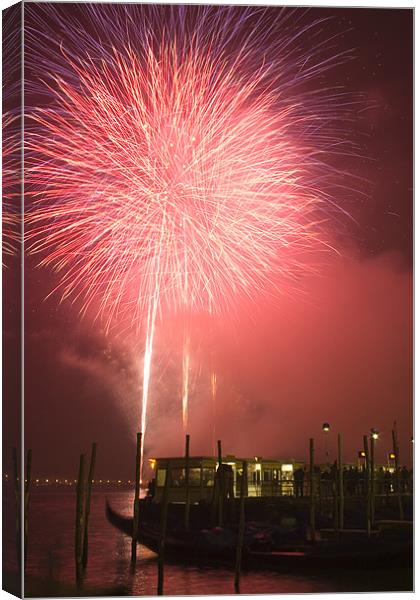 Fireworks in Venice Canvas Print by Ian Middleton