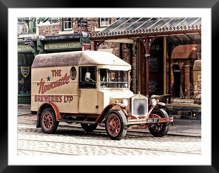  Vintage Delivery Van Framed Mounted Print by Robert Murray