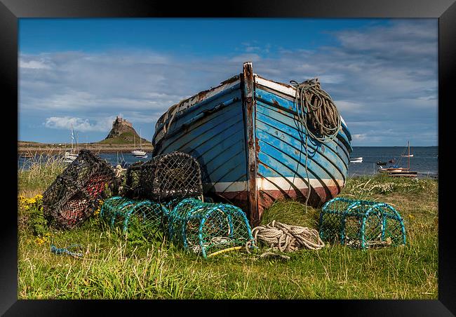 "The Magpie" on Holy Island  Framed Print by Dave Hudspeth Landscape Photography
