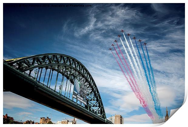  Red Arrows Flying Over The Tyne Bridge Print by Ray Pritchard