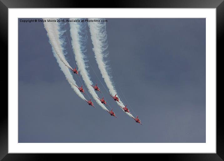  Red Arrows Framed Mounted Print by Steve Morris