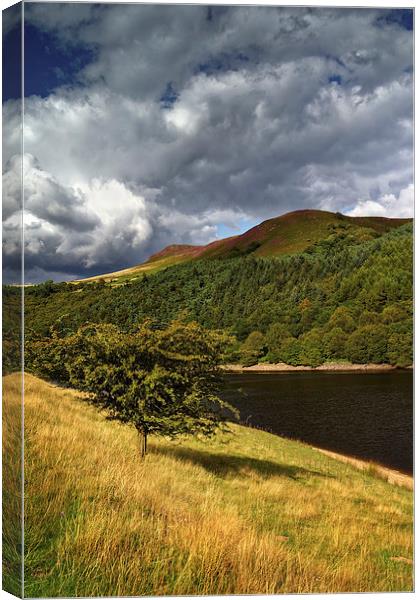 Big Clouds over Ladybower  Canvas Print by Darren Galpin