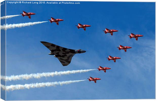 Red Arrows Tribute to the Vulcan Bomber  Canvas Print by Richard Long