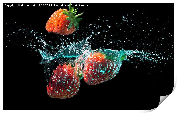 Strawberries splashed into water Print by Simon Bratt LRPS