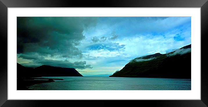  Coastal Photograph of the Faroe Islands Framed Mounted Print by Sue Bottomley