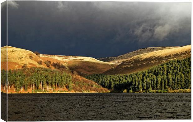Storm over Howden  Canvas Print by Darren Galpin