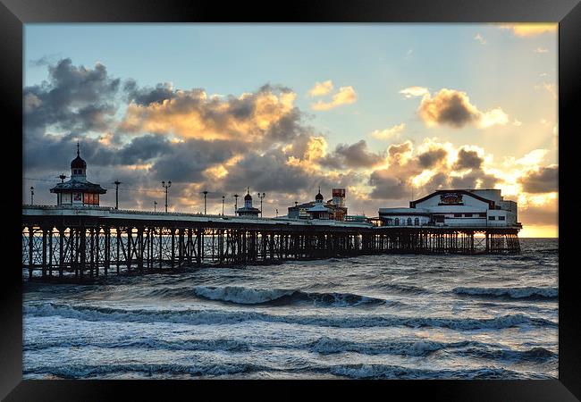 Sunset North Pier Blackpool  Framed Print by Gary Kenyon