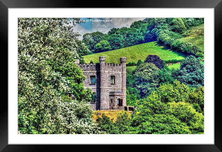  Abergavenny castle Framed Mounted Print by Delwyn Edwards