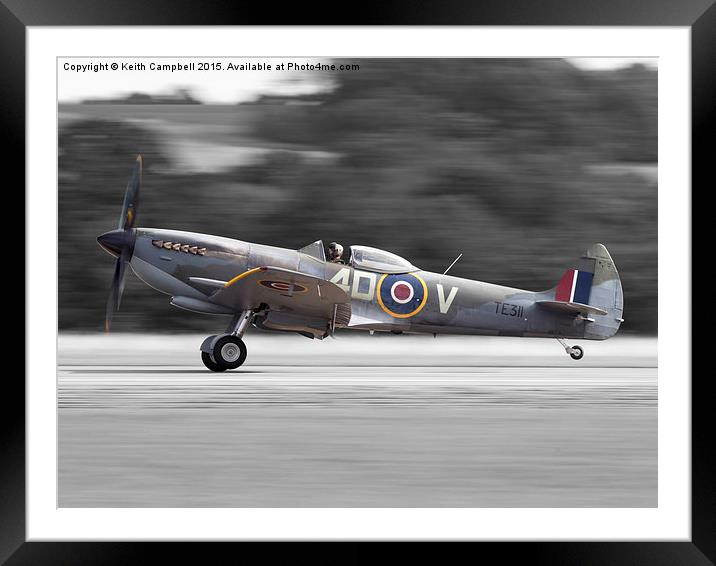  Spitfire TE311 landing - isolated version. Framed Mounted Print by Keith Campbell