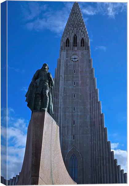  Hallgrimskirkja Parish Church and Statue Iceland  Canvas Print by Sue Bottomley