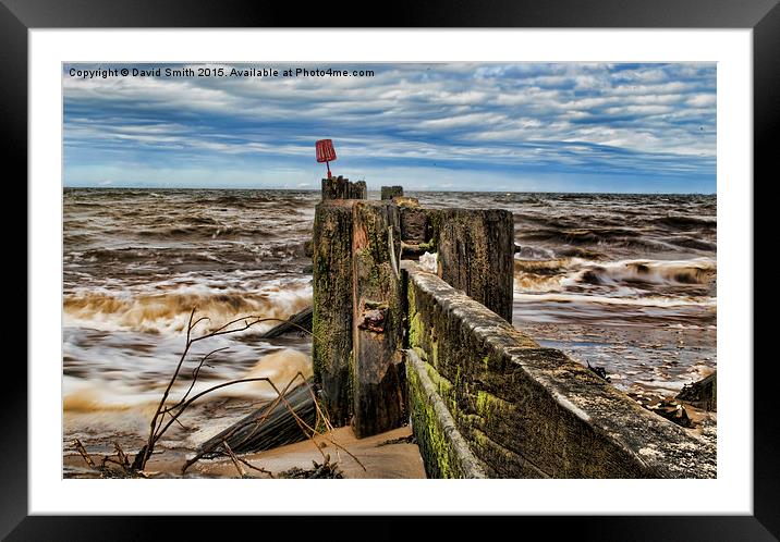 cleethorpes incoming tide Framed Mounted Print by David Smith