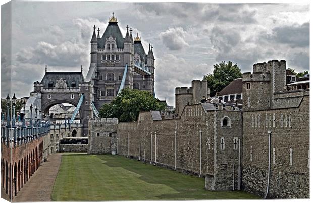 Tower Bridge and Tower of London Canvas Print by Karen Martin