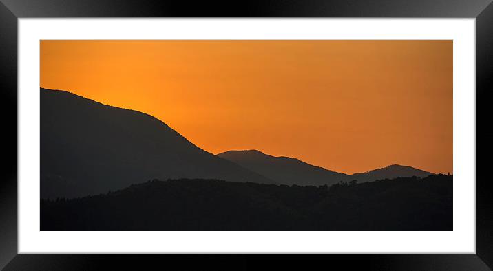  Lakeland sunset Framed Mounted Print by Dan Ward