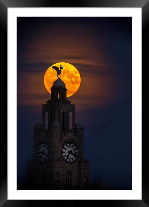  Liverpool super moon through the haze Framed Mounted Print by Rob Lester