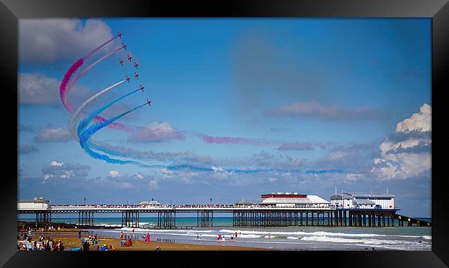  Red Arrows over Cromer Pier Framed Print by Alan Simpson