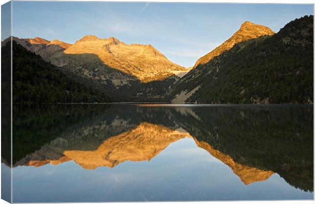  Golden light in the Pyrenees Canvas Print by Stephen Taylor