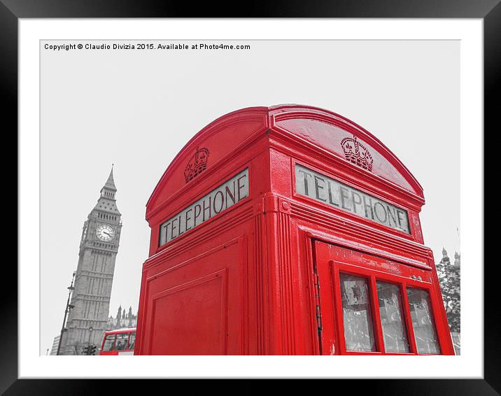 London telephone box Framed Mounted Print by Claudio Divizia