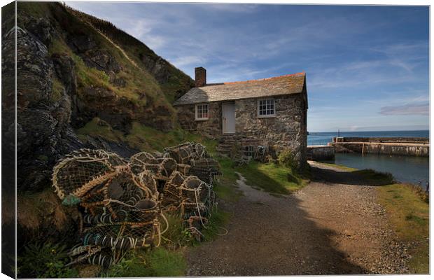  Mullion cove Cornwall Canvas Print by Eddie John