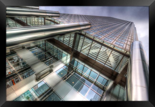 One Canada Square London Framed Print by David Pyatt