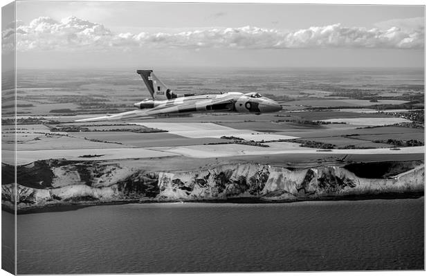 Avro Vulcan over the white cliffs of Dover, B&W ve Canvas Print by Gary Eason