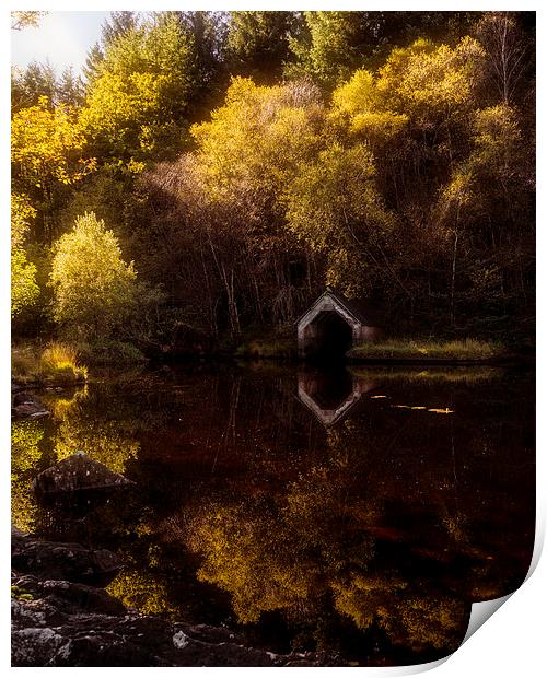  Autumn on Loch Chon Print by Kevin Ainslie