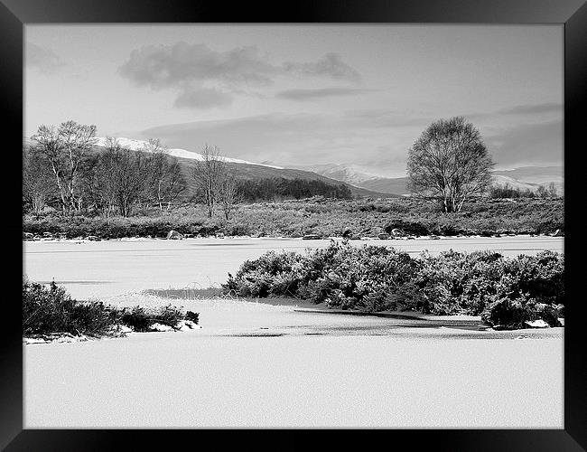  Across Rannoch Moor Framed Print by Laura McGlinn Photog