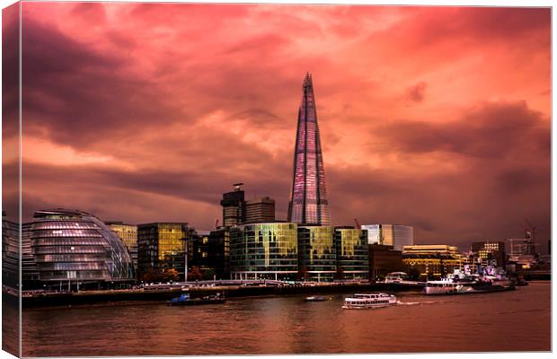   THE SHARD AT SUNSET Canvas Print by DAVID SAUNDERS