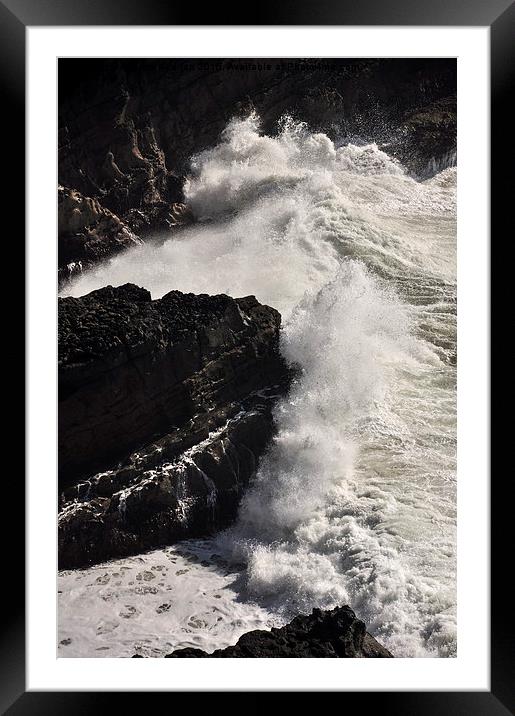  Powerful waves breaking on the rocks  Framed Mounted Print by Andrew Kearton
