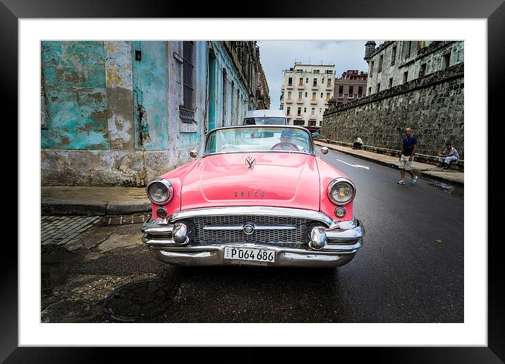 Havana classic car Framed Mounted Print by Gail Johnson