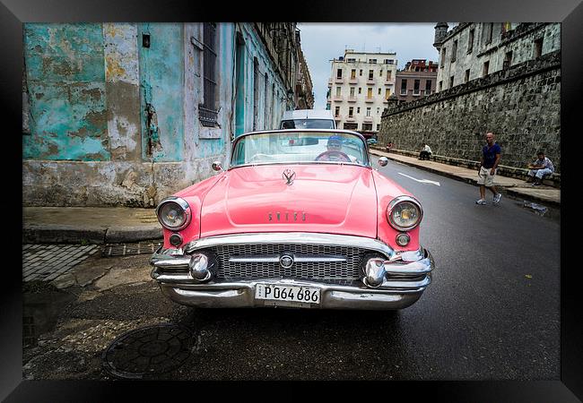 Havana classic car Framed Print by Gail Johnson