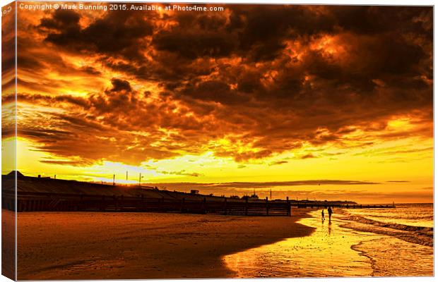 A fire in the sky tonight Canvas Print by Mark Bunning