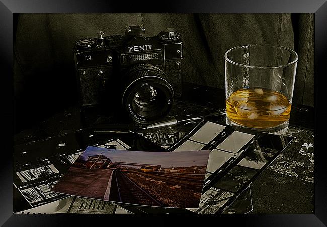 The Zenit Framed Print by Rob Hawkins