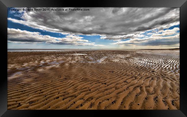  humber estuary at Low Tide Framed Print by David Smith