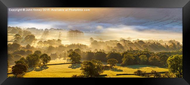Edale sunrise, Peak District, Derbyshire, England. Framed Print by John Finney