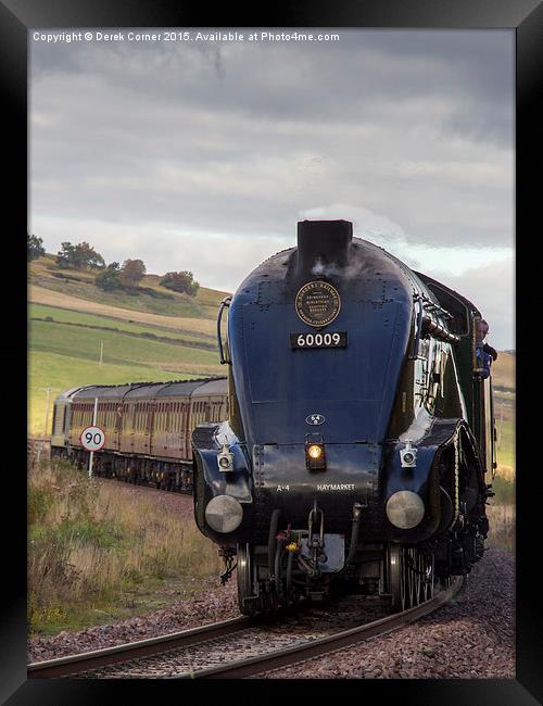 Coasting round the home bend Framed Print by Derek Corner