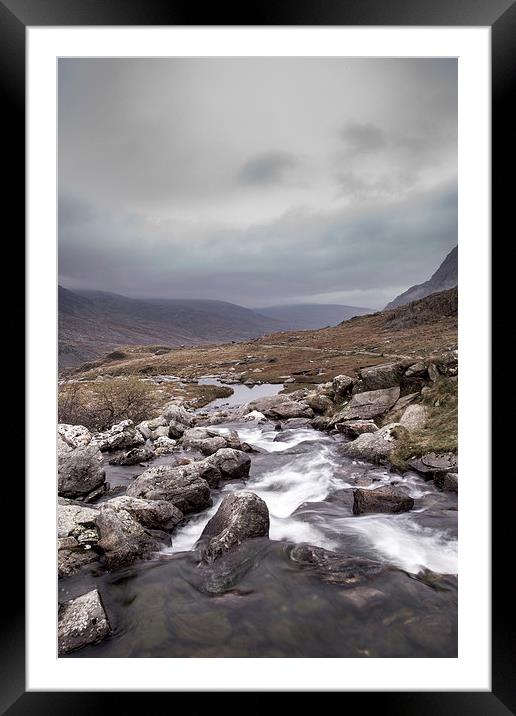 Into The Valley  Framed Mounted Print by Sean Wareing