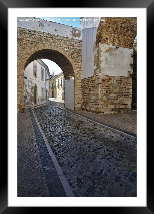 Monument Arco do Repouso in Faro  Framed Mounted Print by Angelo DeVal
